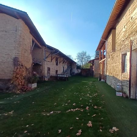 Aparthotel La Ferme De Berlioz à La Cote-Saint-Andre Extérieur photo