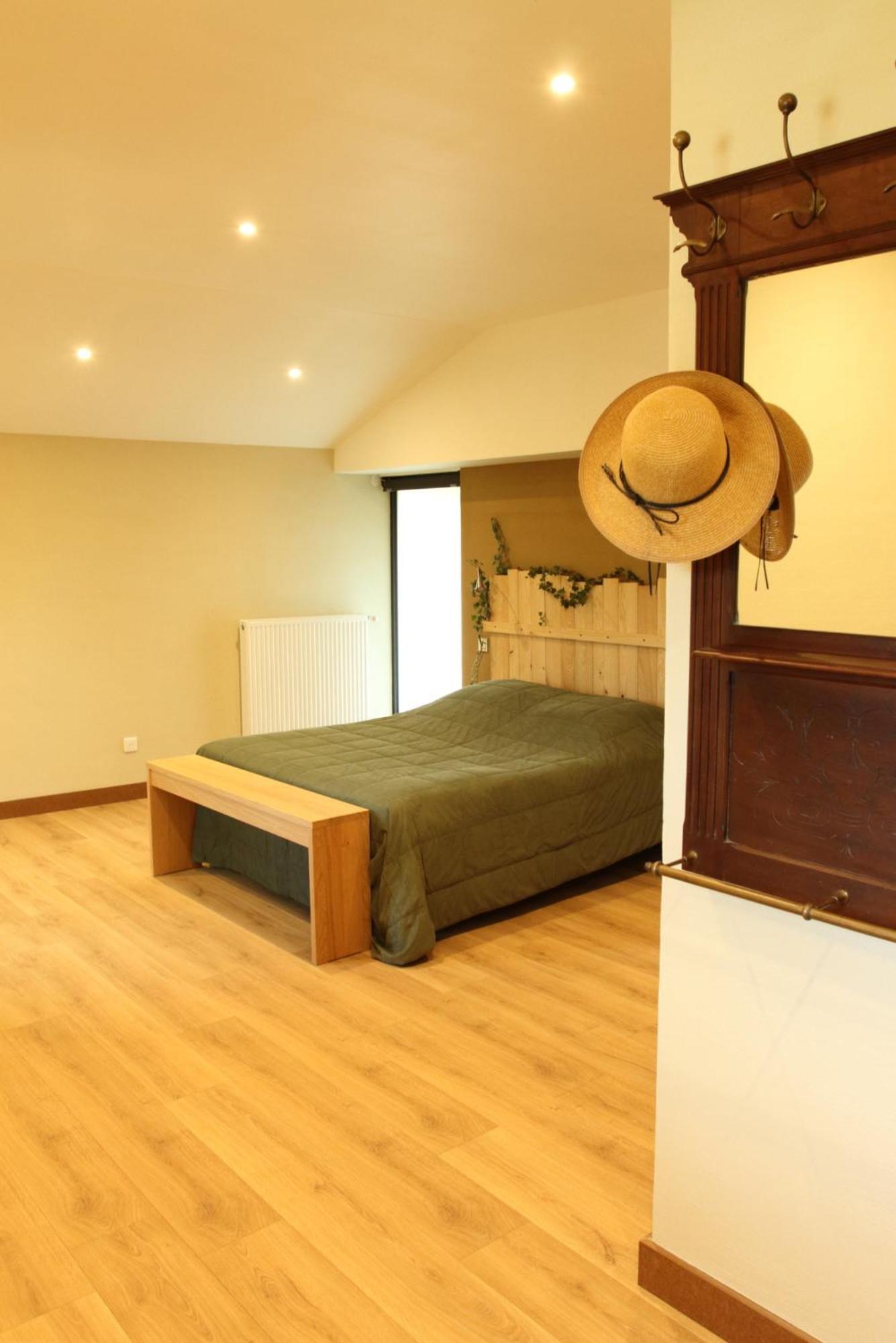 Aparthotel La Ferme De Berlioz à La Cote-Saint-Andre Extérieur photo